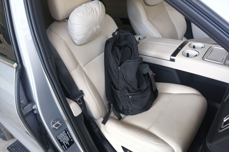 理想汽车 理想L9 2022款 Max局部细节41