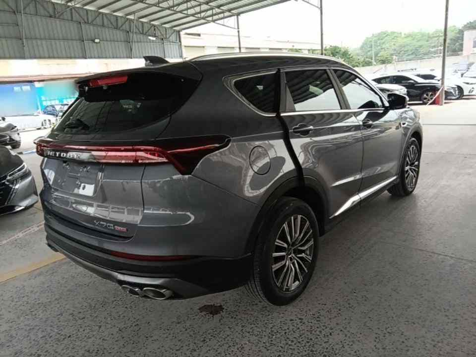 捷途X70 PLUS 2023款 1.6T DCT强者 5座(4)