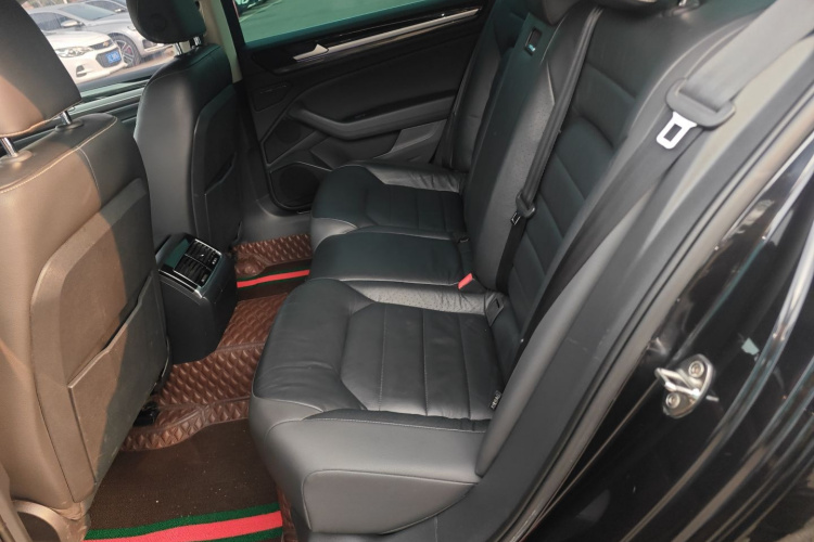 大众 辉昂 2018款 改款 380TSI 两驱商务版中控内饰21