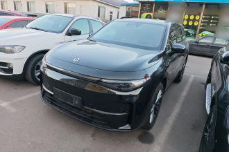 零跑汽车 零跑C16 2024款 增程 200尊享版