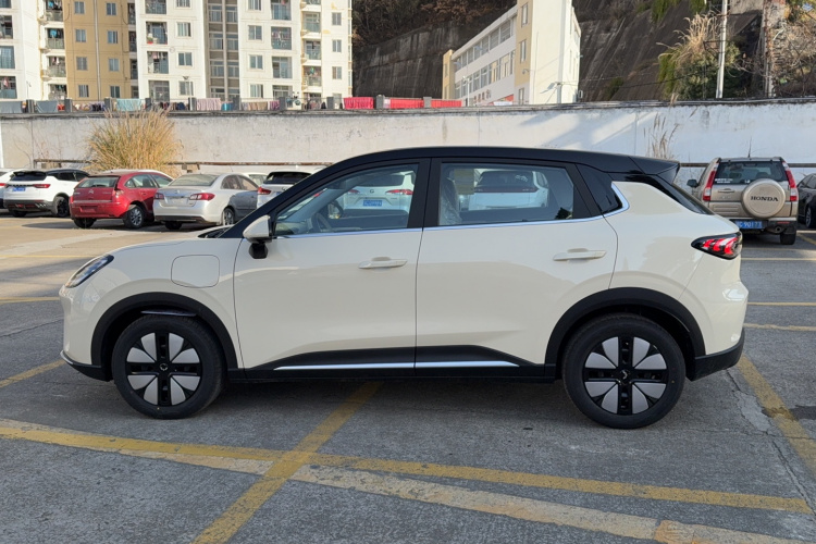 五菱汽车 缤果S 2025款 325km 尊享款车身外观6005