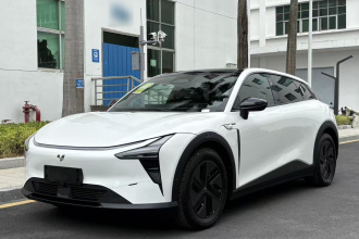 极越01 2025款 焕新款 Max 长续航版