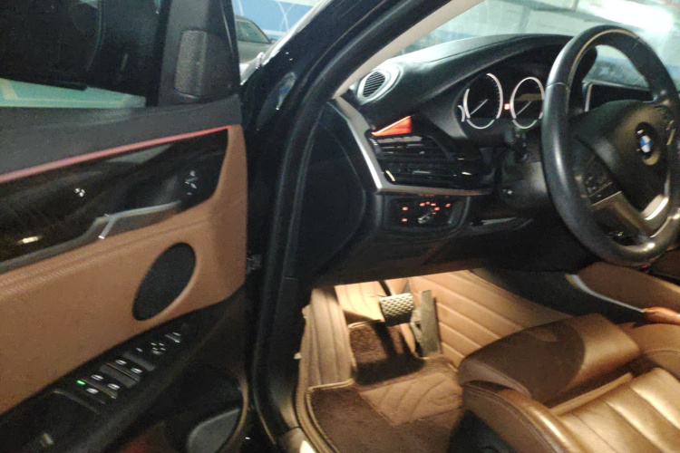 宝马X6 2015款 xDrive28i中控内饰7003