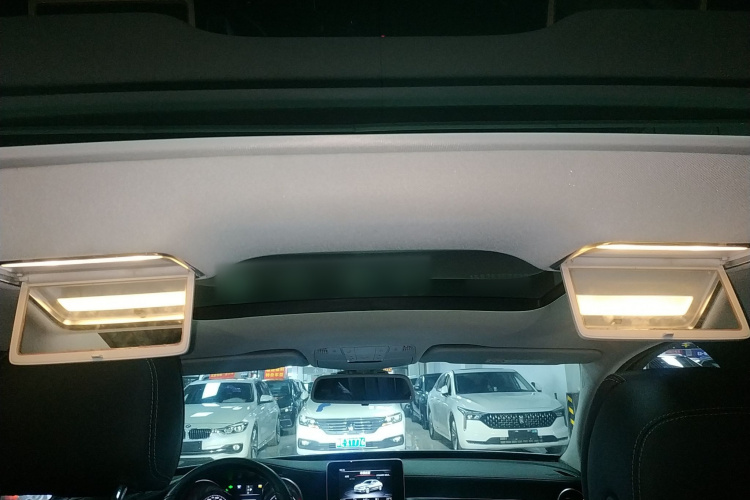 奔驰C级 2017款 改款 C 200 L 运动版中控内饰22