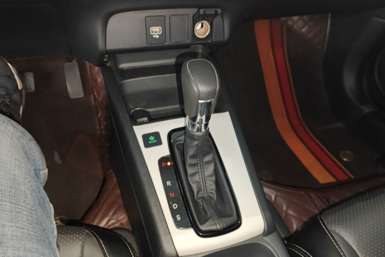 本田 飞度 2023款 1.5L CVT潮享版局部细节18