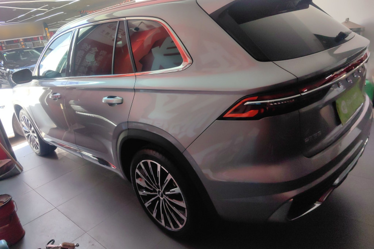 吉利汽车 星越L 2025款 东方曜 2.0TD 自动揽星版车身外观4