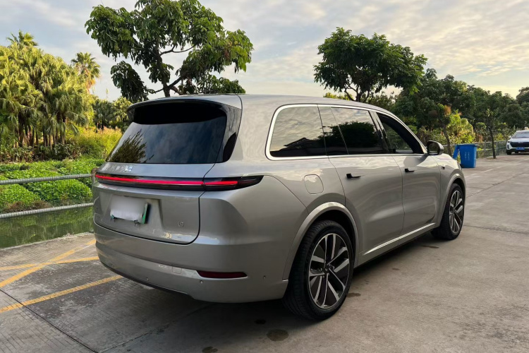 理想汽车 理想L9 2022款 Max车身外观6005