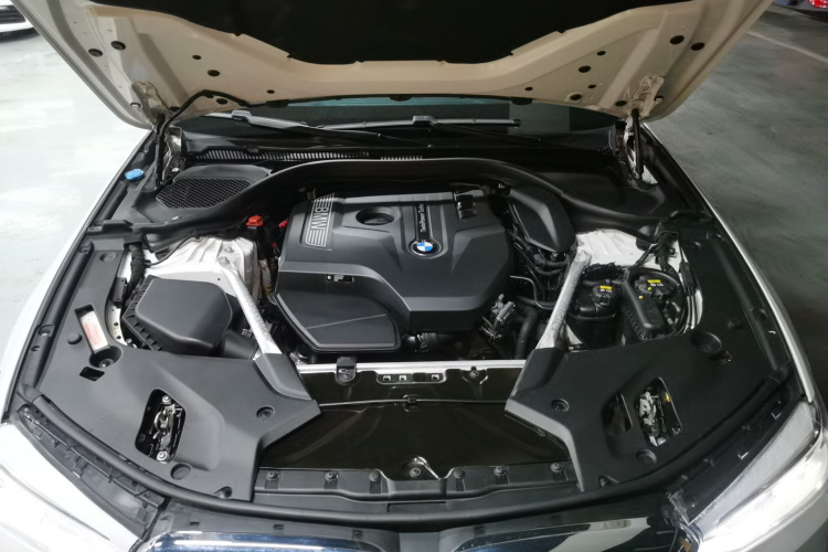 宝马5系 2020款 530Li 领先型 M运动套装局部细节24