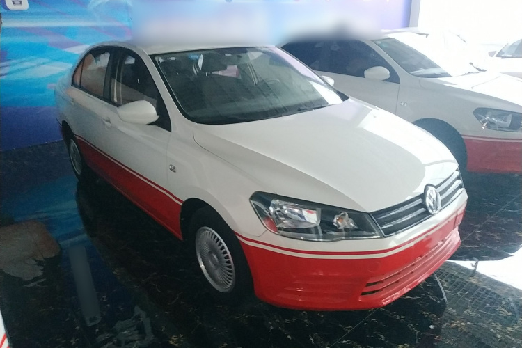 大众 捷达 2015款 1.6L 自动时尚型车身外观3