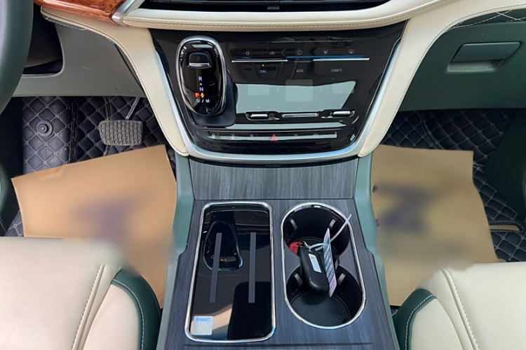 别克GL8 2021款 ES陆尊 653T 尊享型中控内饰7006