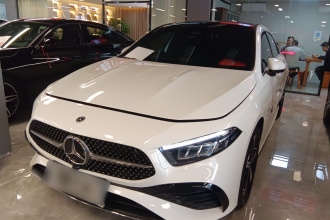 奔驰A级 2024款 改款 A 200 L 时尚型