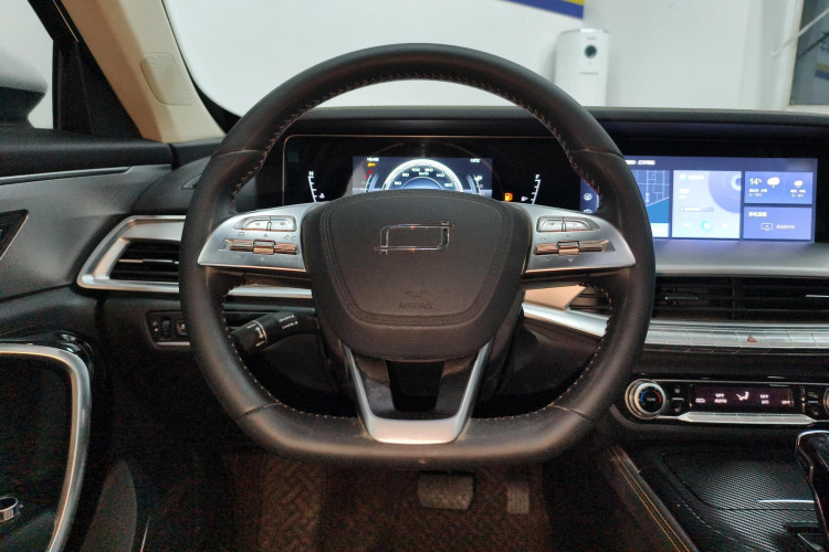 奔腾T77 2023款 1.5T 自动豪华型中控内饰13