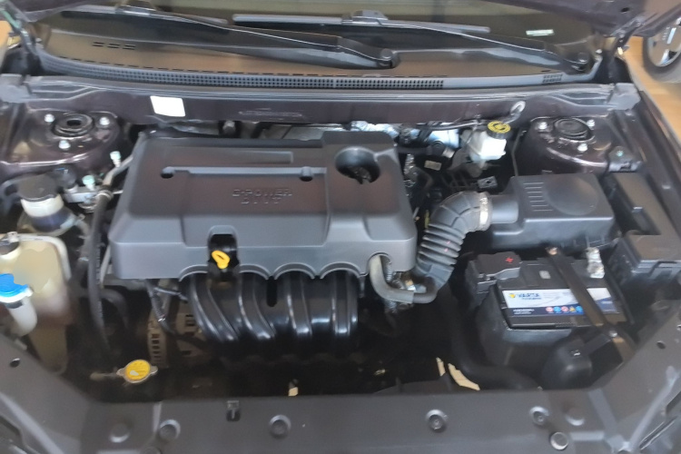 吉利汽车 帝豪 2017款 三厢百万款 1.5L 手动向上版机舱底盘24