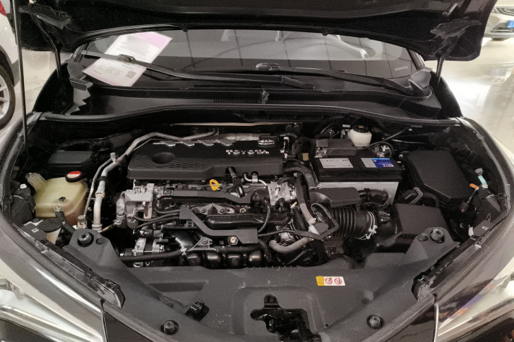 丰田C-HR 2018款 2.0L 领先特别版 国V机舱底盘24