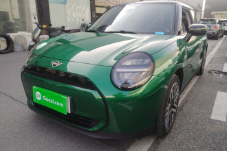 电动MINI COOPER 2024款 456km COOPER E 经典派