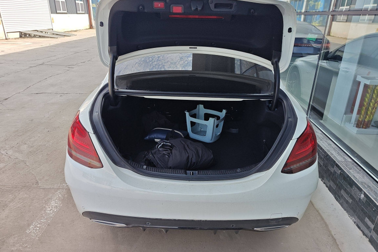 奔驰C级 2021款 C 260 L 运动星耀臻藏版局部细节23