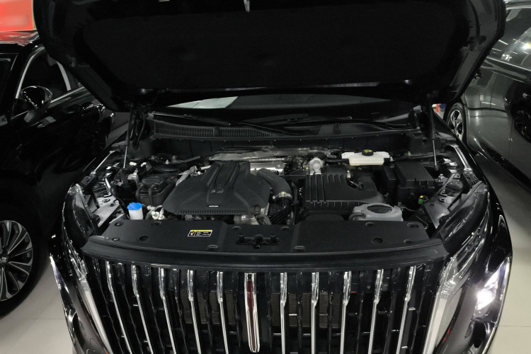 红旗HS7 PHEV 2024款 2.0T PHEV 四驱旗畅版 6座局部细节24