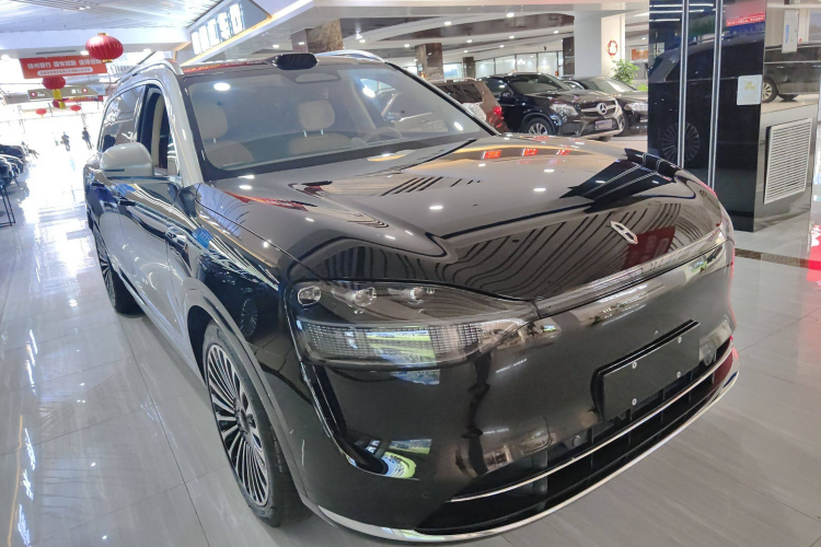 鸿蒙智行 问界M9 2024款 增程 Max版 42kWh 5座版车身外观3