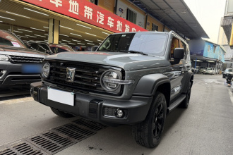 坦克300 2023款 越野版 2.0T 挑战者