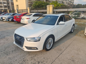 奥迪A4L 2016款 35 TFSI 典藏版 自动标准型