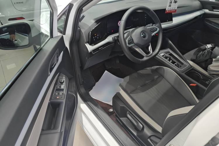大众 高尔夫 2023款 改款 280TSI DSG Pro中控内饰20