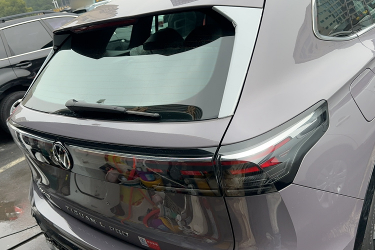 大众 途观L 2024款 PRO 330TSI 两驱R-Line智领版车身外观6004