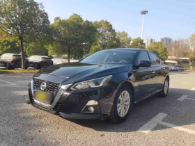 日产 天籁 2021款 2.0L XE 时尚版