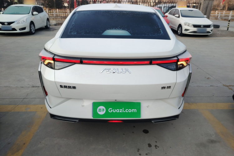 东风风神 奕炫 2020款 230T 自动炫目赛道版车身外观6