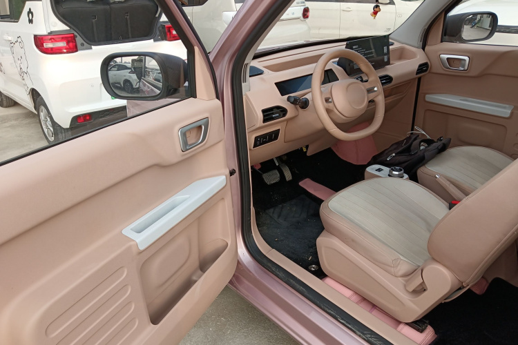 吉利银河 2024款 熊猫mini 200km 龙腾PRO版中控内饰20