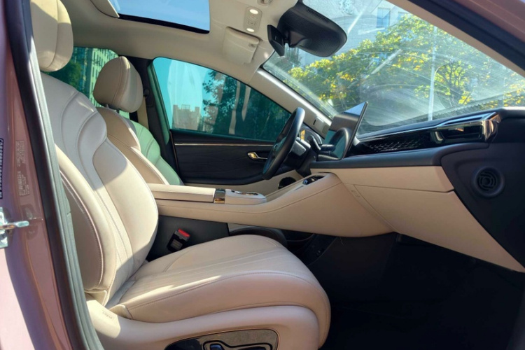 埃安 AION RT 2025款 650激光雷达版局部细节41