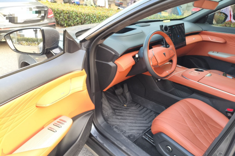 深蓝汽车 深蓝S07 2023款 200Max增程版中控内饰20