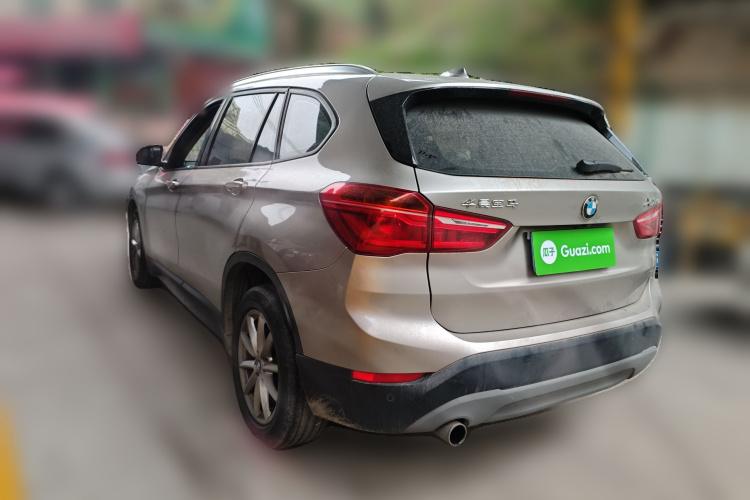 宝马X1 2018款 sDrive18Li 时尚型车身外观5