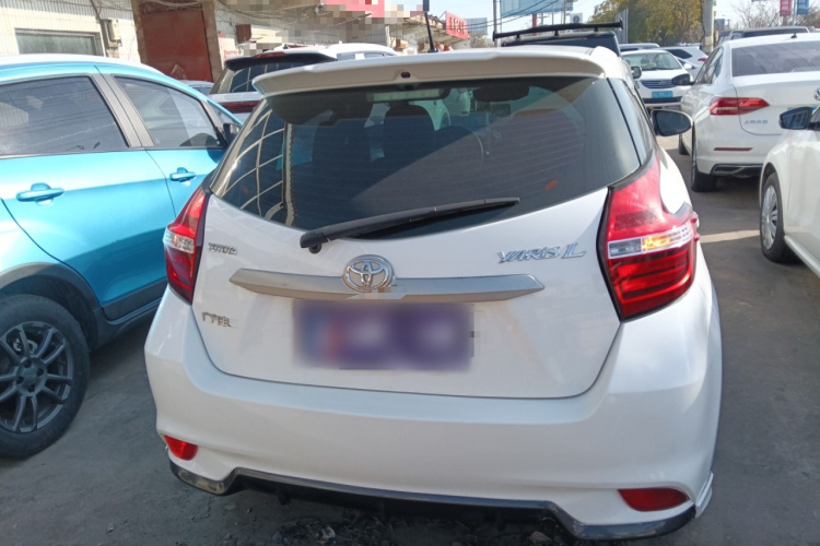 丰田 YARiS L 致炫 2017款 1.5E CVT劲速升级版车身外观6