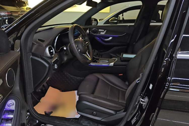 奔驰GLC 2022款 改款二 GLC 260 L 4MATIC 豪华型中控内饰19