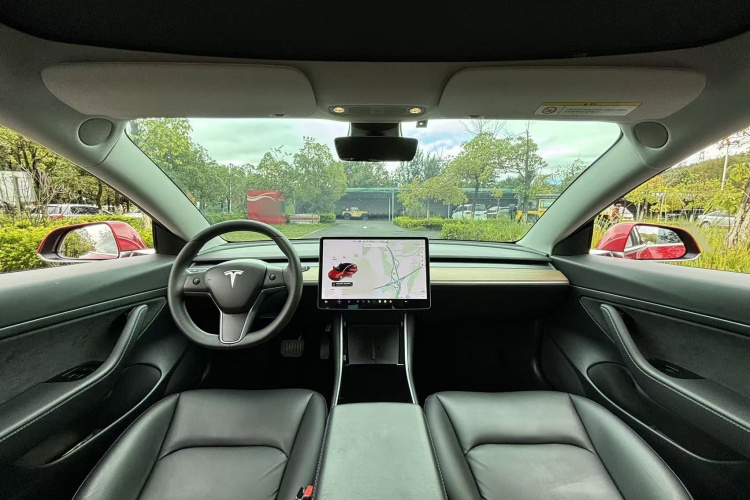 特斯拉 Model 3 2019款 标准续航后驱升级版中控内饰7013