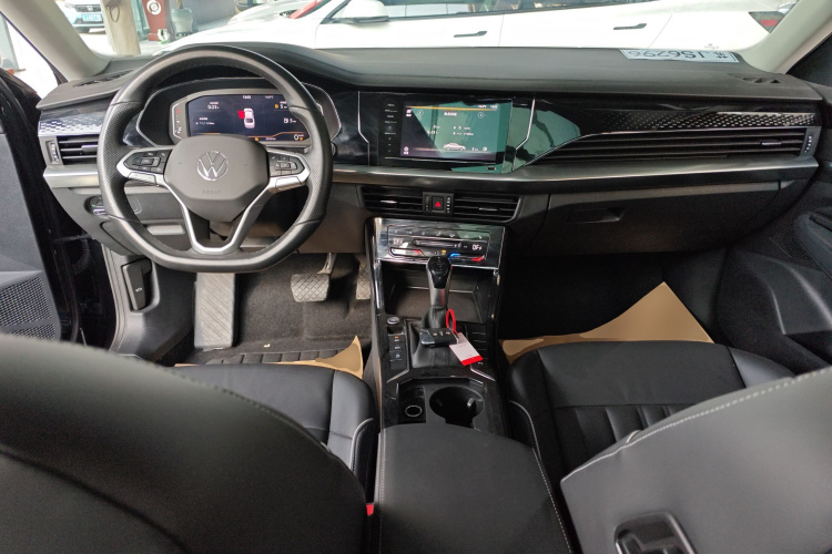 大众 帕萨特 2022款 330TSI 精英版中控内饰7002