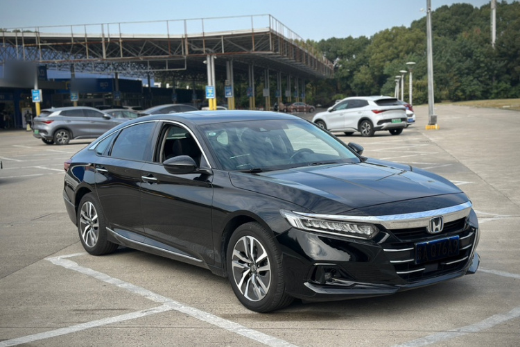 本田 雅阁 2022款 锐·混动 2.0L 锐领版车身外观6009