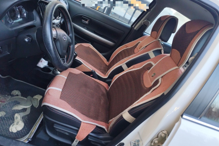 长城M4 2014款 1.5L 手动豪华型中控内饰19