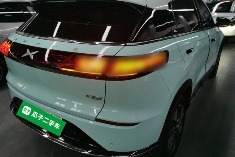 小鹏G3 2022款 G3i 460N+车身外观7