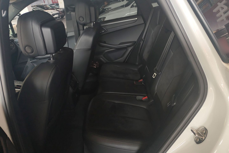 保时捷 2018款 Macan 2.0T中控内饰21