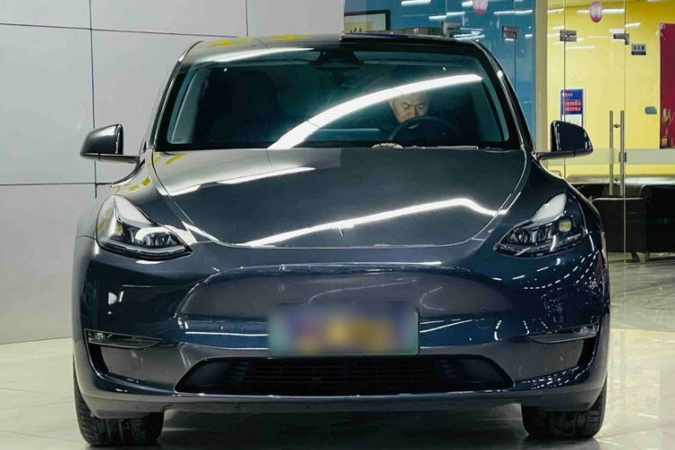 特斯拉 Model Y 2024款 长续航全轮驱动版车身外观6007