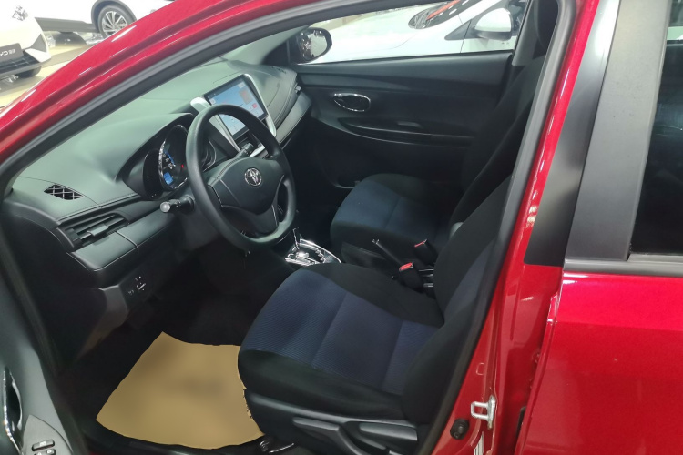 丰田 YARiS L 致炫 2016款 改款 1.5E CVT魅动版中控内饰19
