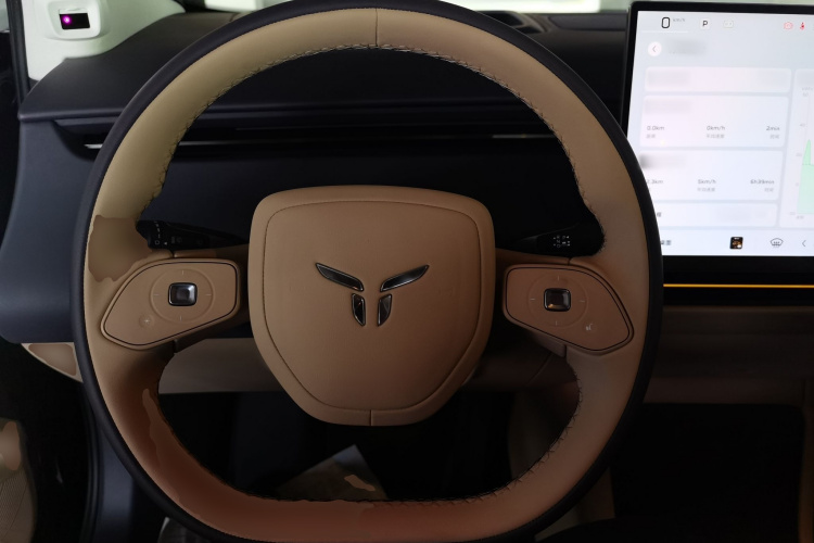 红旗天工06 2025款 520 智选版中控内饰13