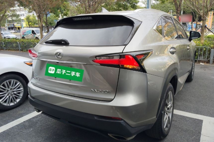 雷克萨斯NX 2015款 200t 全驱 锋尚版车身外观6005