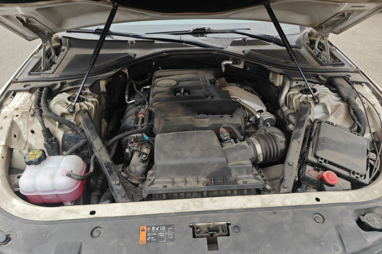 凯迪拉克CT6 2017款 28T 时尚型机舱底盘24