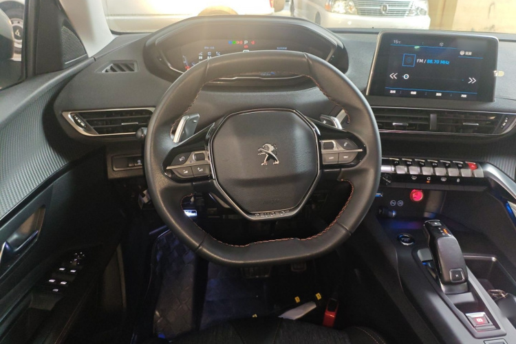 标致4008 2017款 350THP 精英版局部细节13