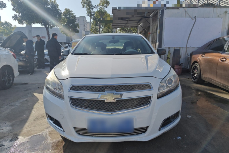 雪佛兰 迈锐宝 2013款 2.0L 自动舒适版车身外观2