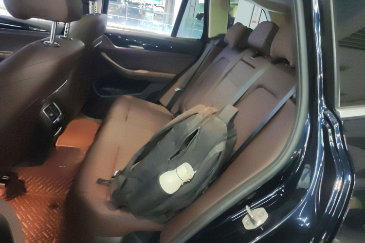 宝马X3 2022款 xDrive25i M运动套装中控内饰7004