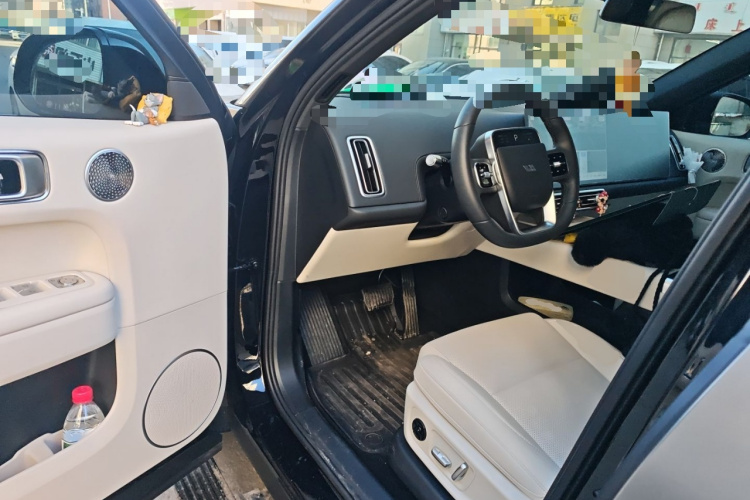 理想汽车 理想L6 2025款 Max 智能焕新版中控内饰20