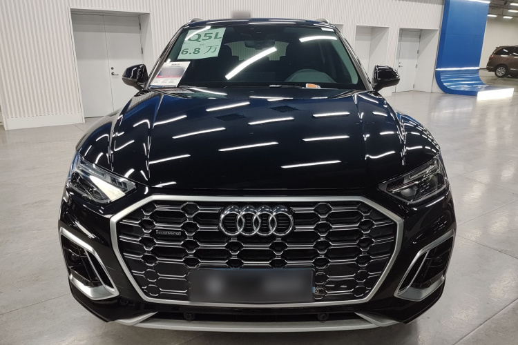 奥迪Q5L 2022款 改款 40T 豪华动感型车身外观6001
